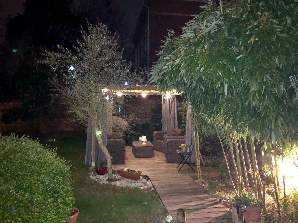 La Parenthese Du Rond Royal Bed & Breakfast Compiegne Exterior photo